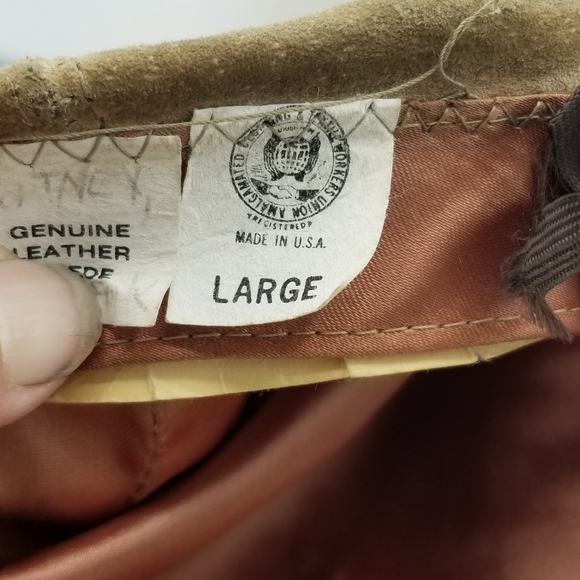 Eddie bauer suede newsboy cap in tan - Picture 3 of 10